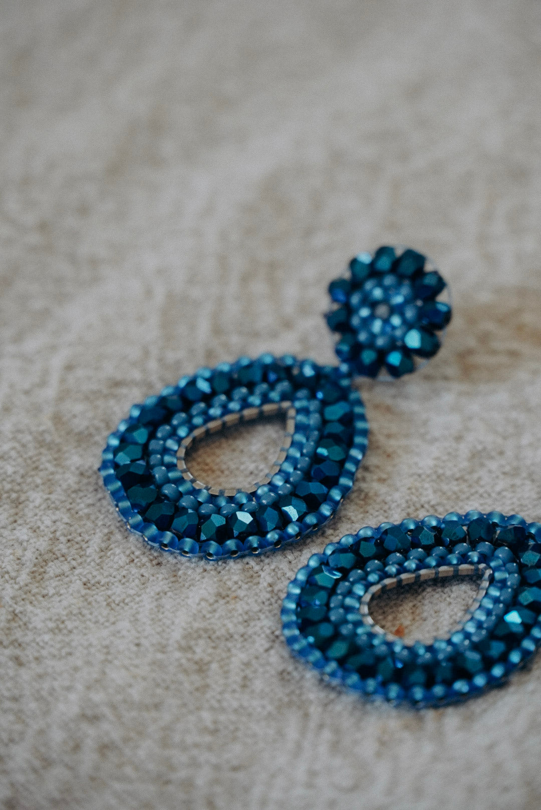 Modell "Frieda" in blau
