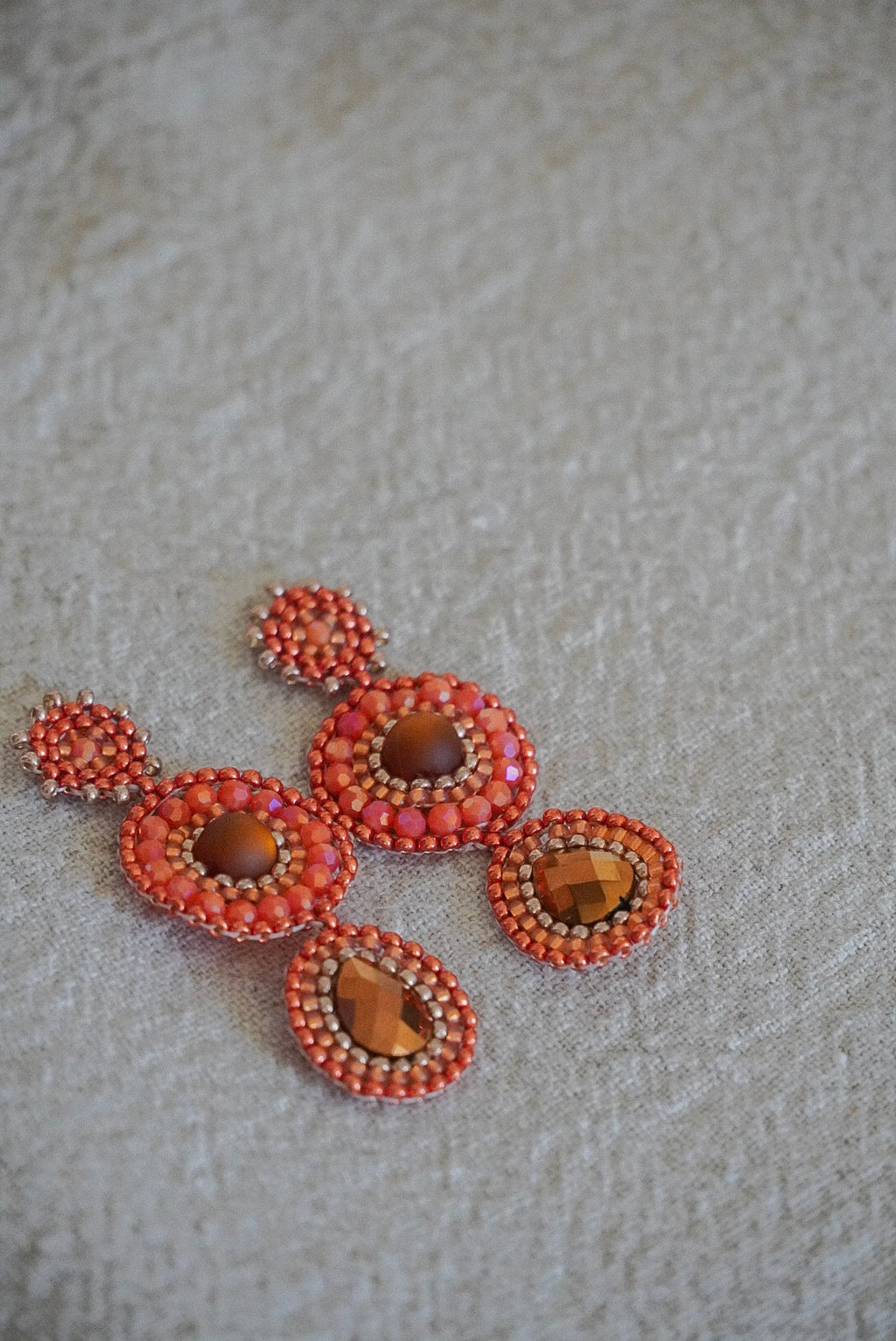 Modell "Ida" in orange