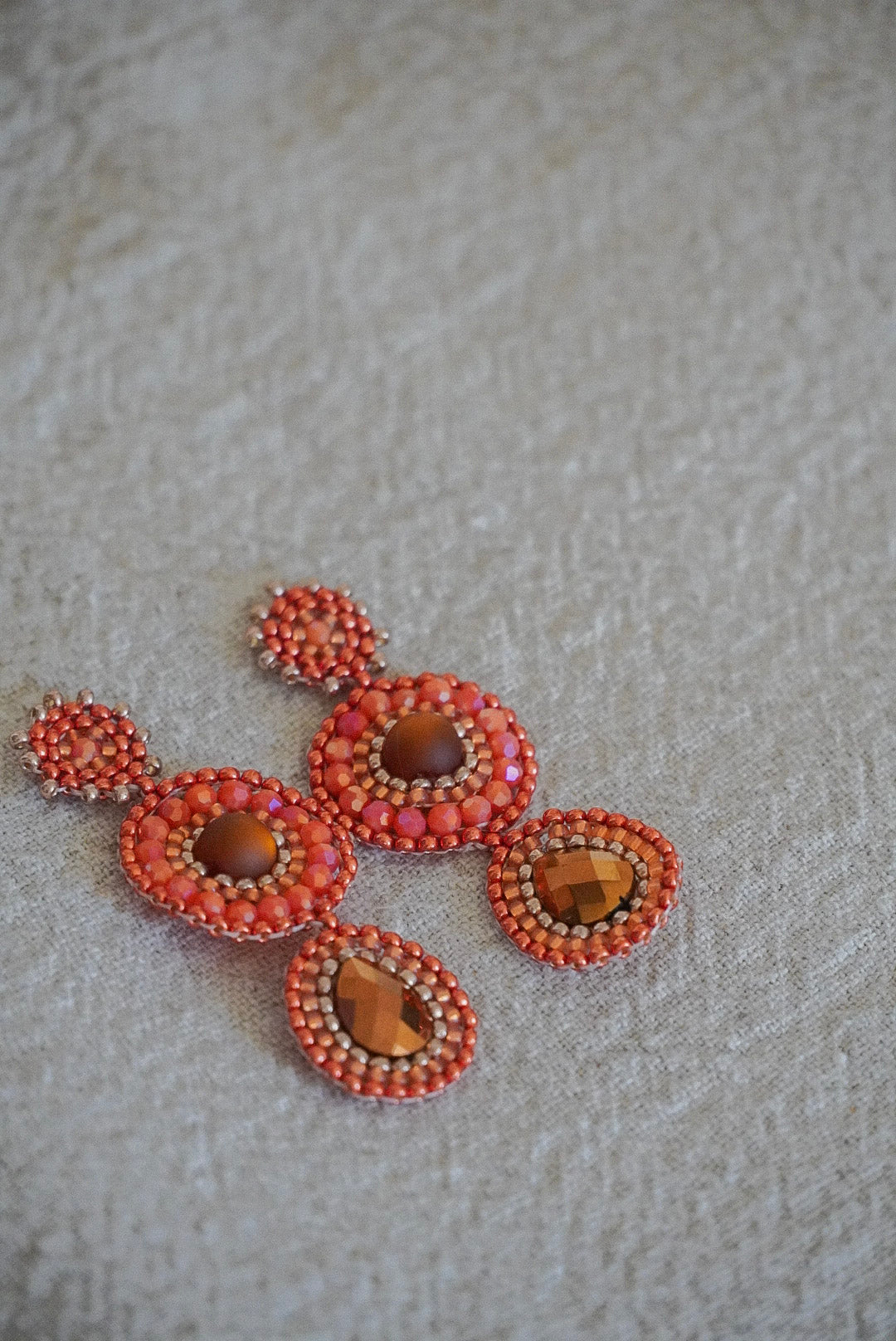 Modell "Ida" in orange