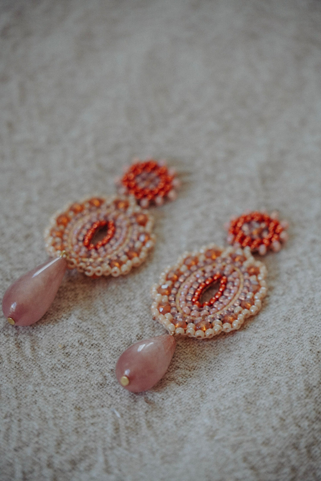 Modell "Helena" in peach