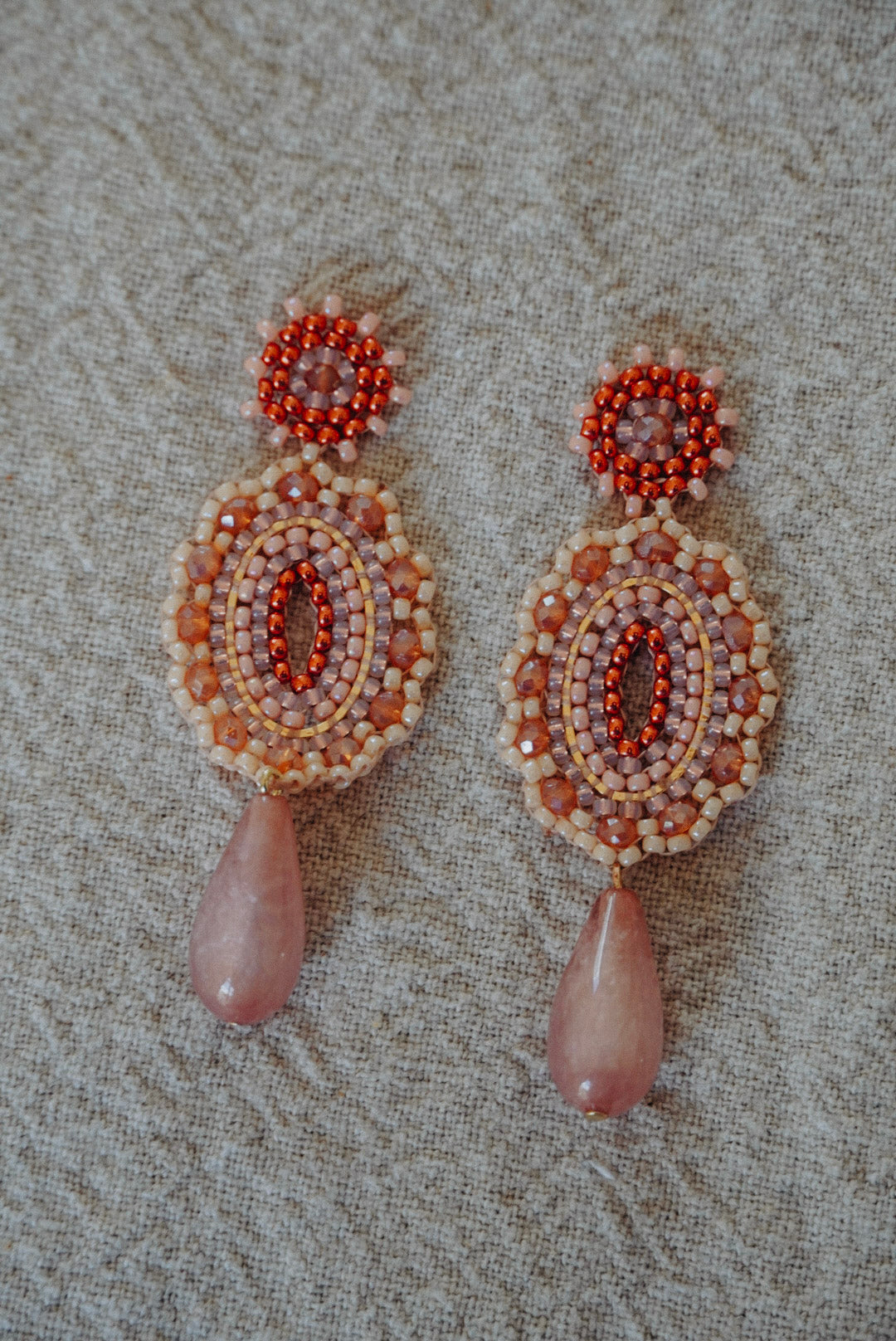 Modell "Helena" in peach