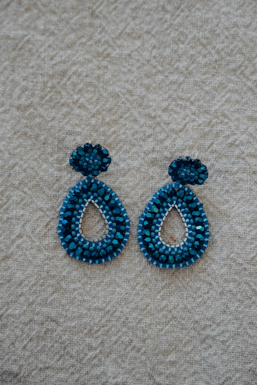 Modell "Frieda" in blau