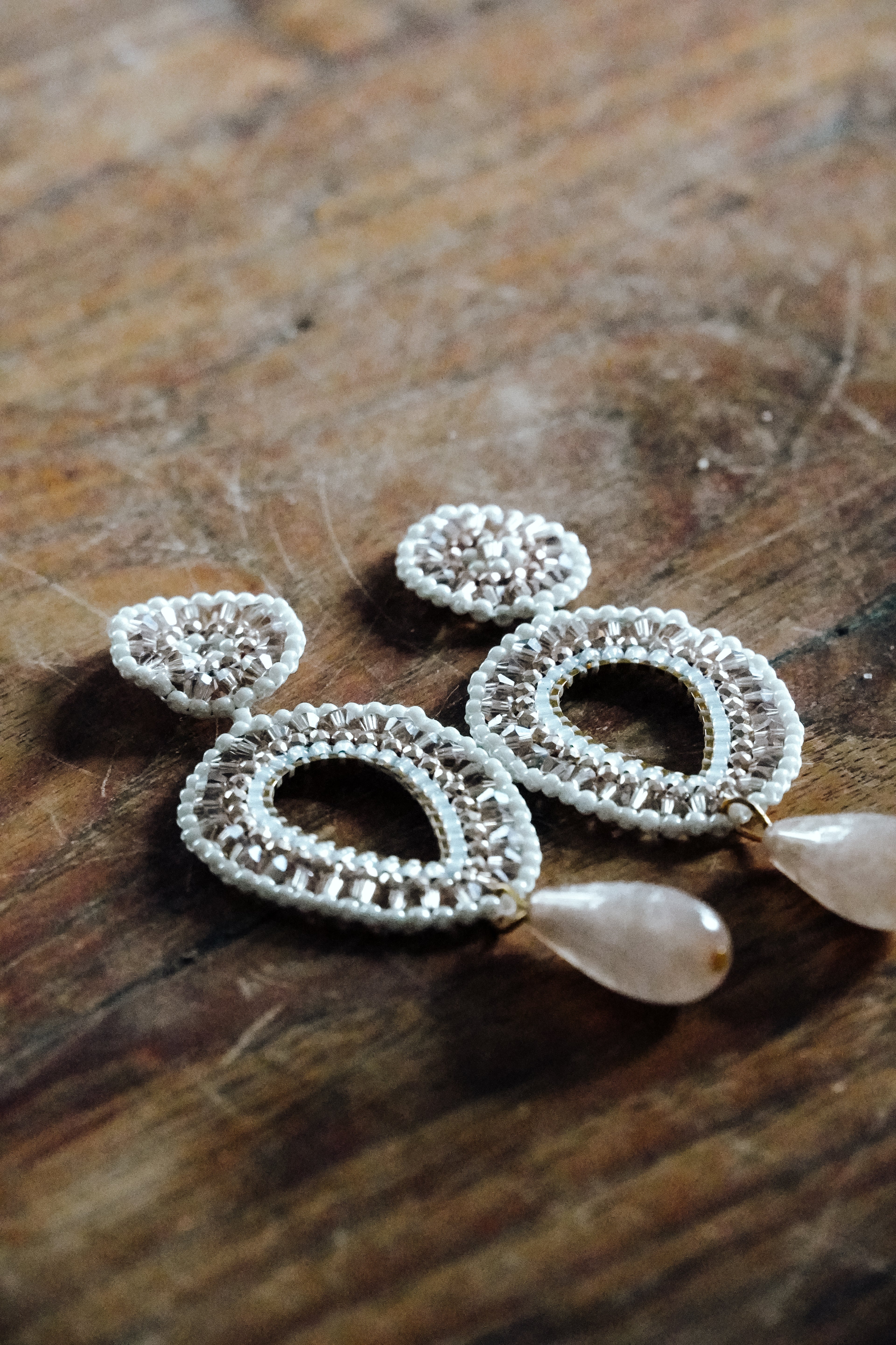 Ohrringe „Mima“ in weiß