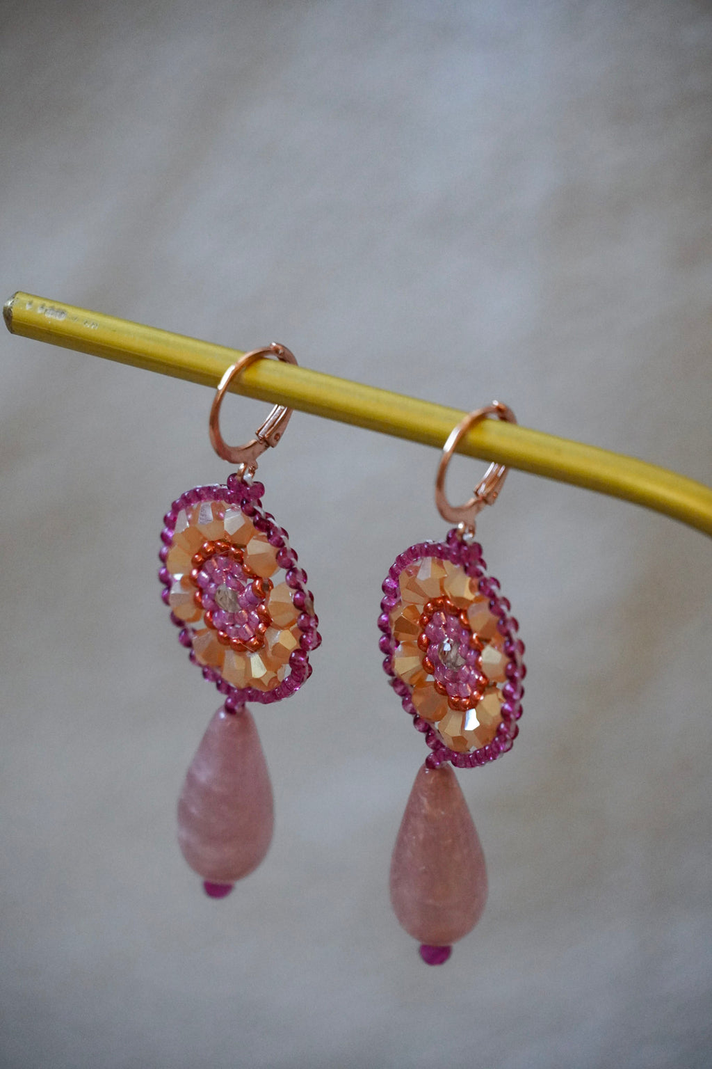 Modell "Ilvy" in orange/pink