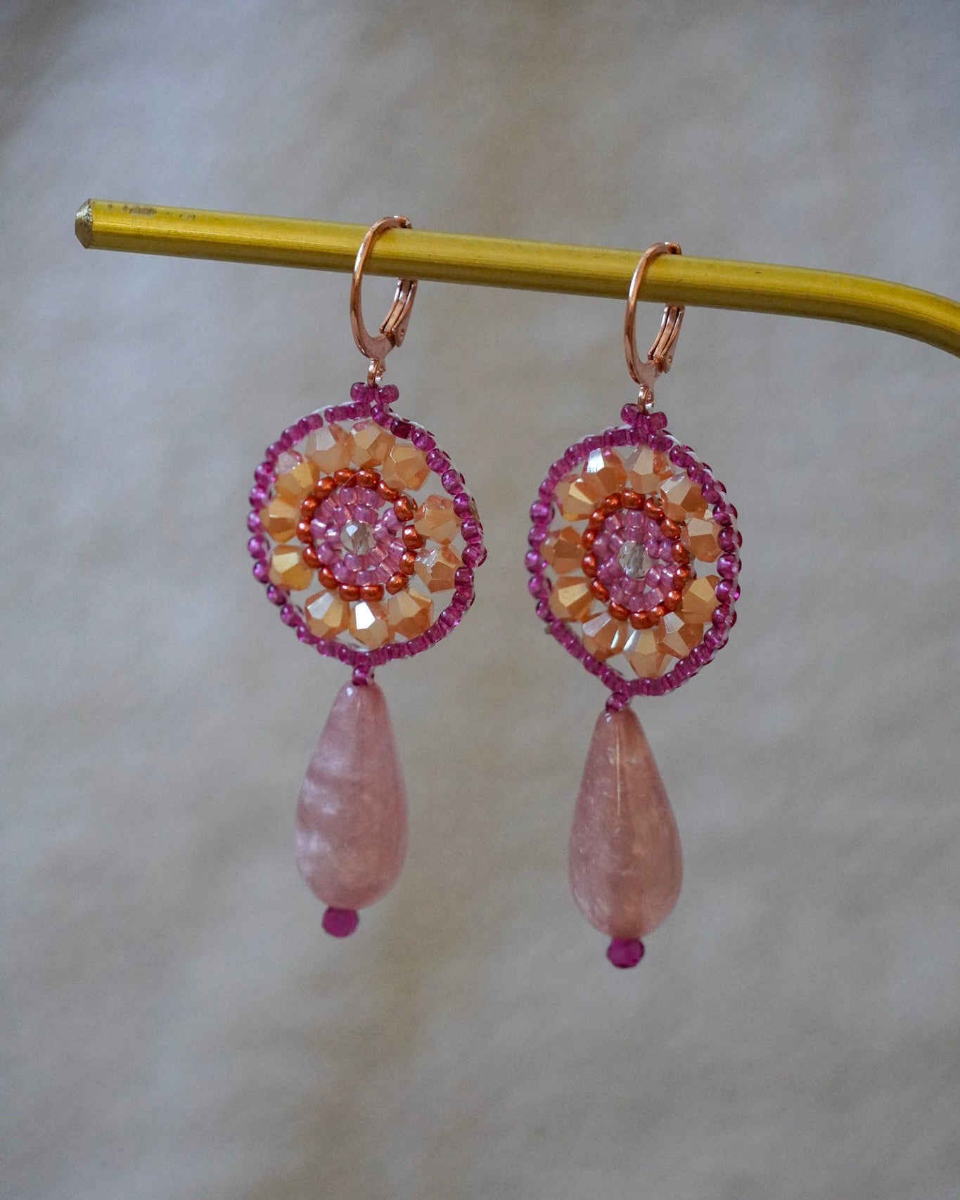 Modell "Ilvy" in orange/pink
