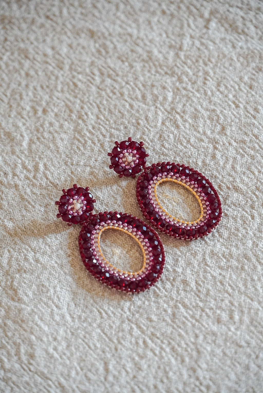 Modell "Emma" in Rot/Pink