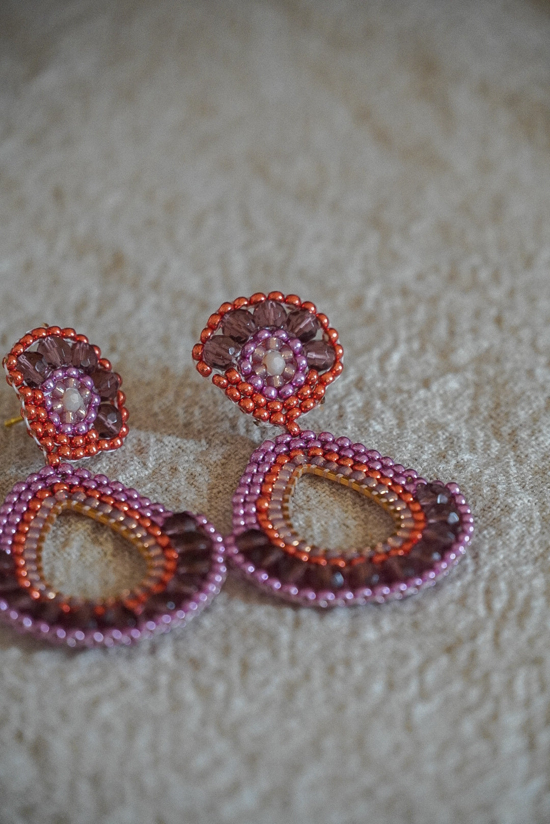 Modell "Frieda" in Pink/Orange