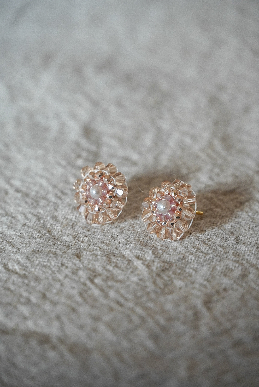 Modell "Alma" in Rosa/Beige