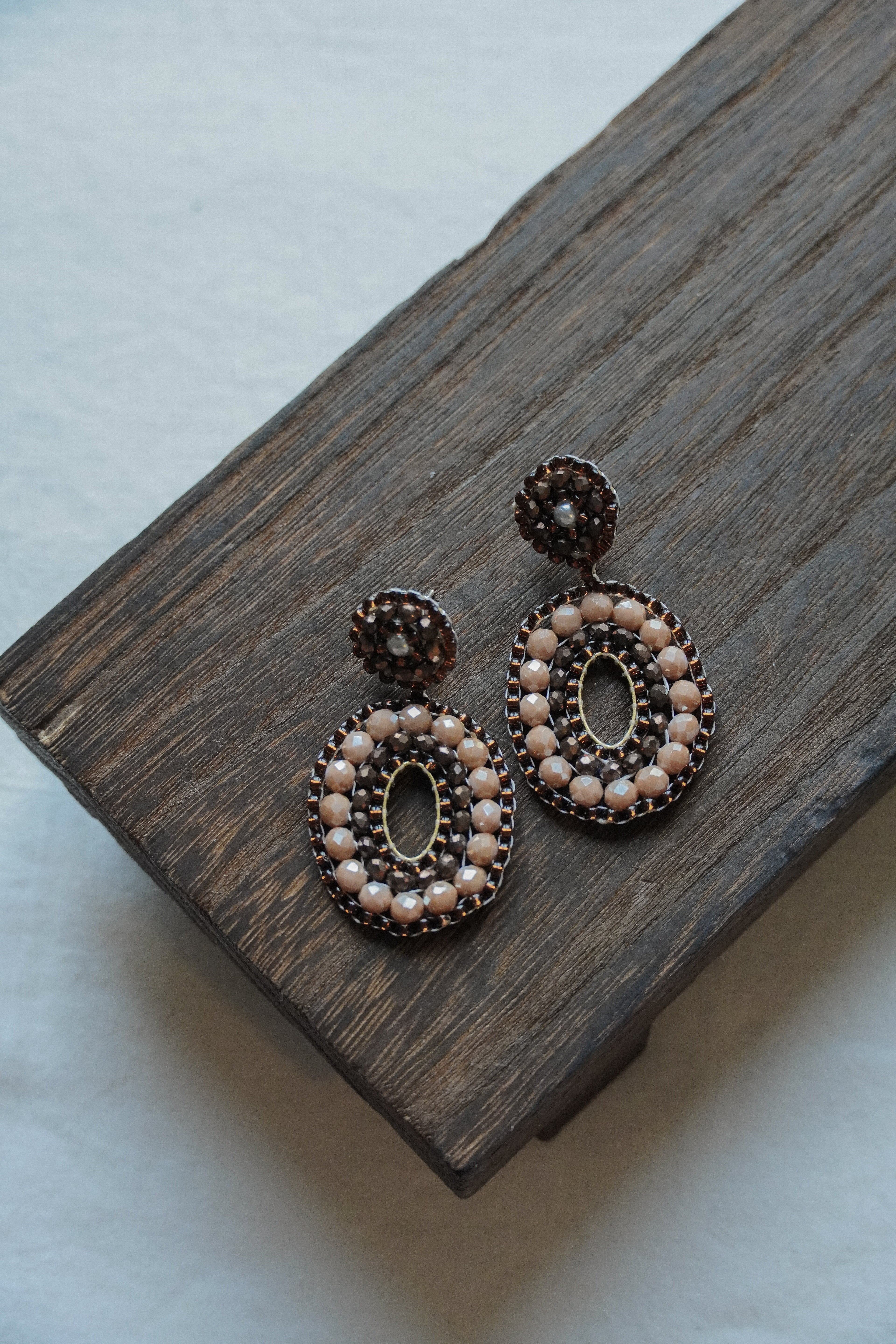 Modell „Frieda“ in braun